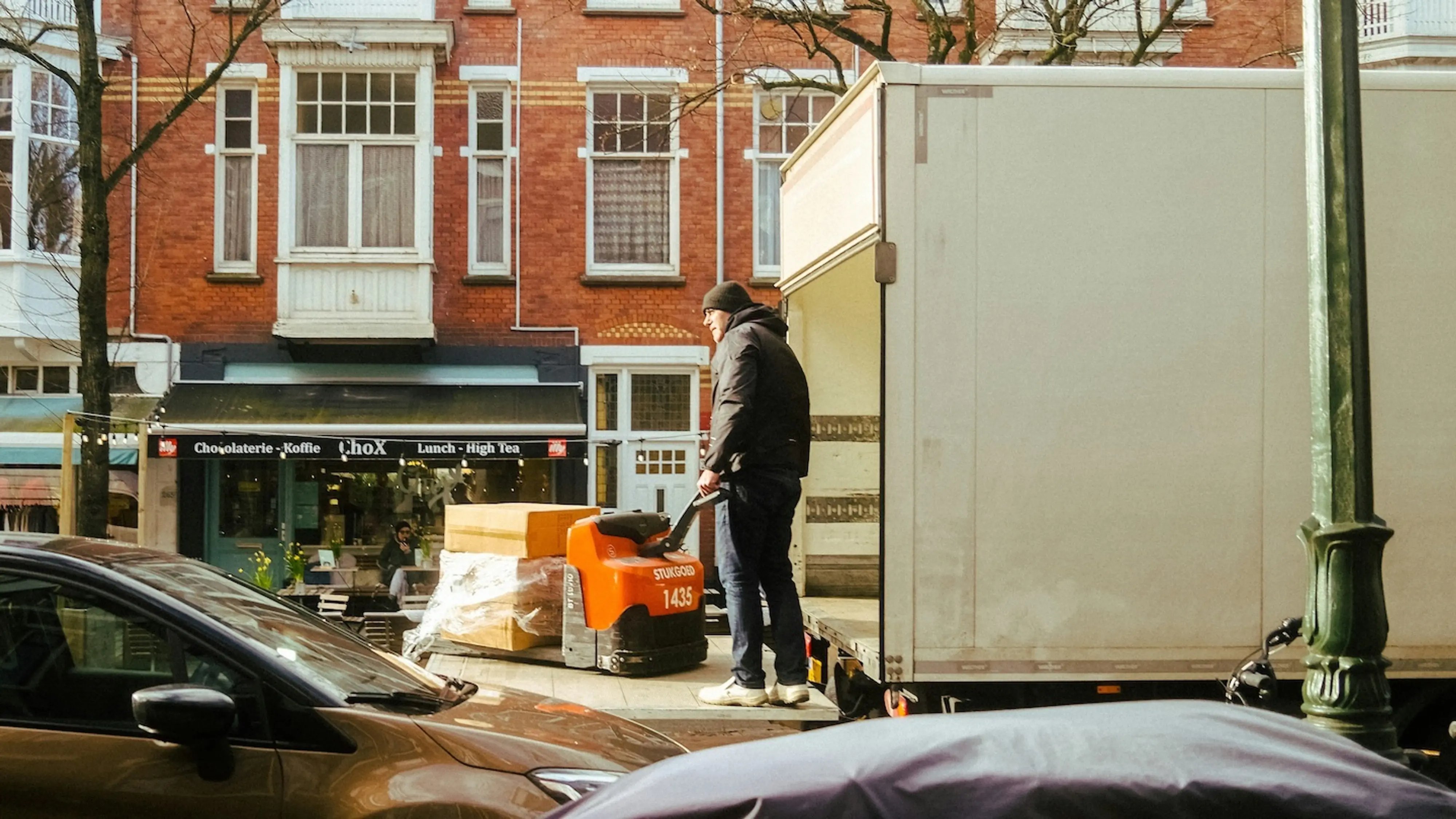 2-Improve-the-Out-for-Delivery-Experience-Create-More-Customer-Loyalty